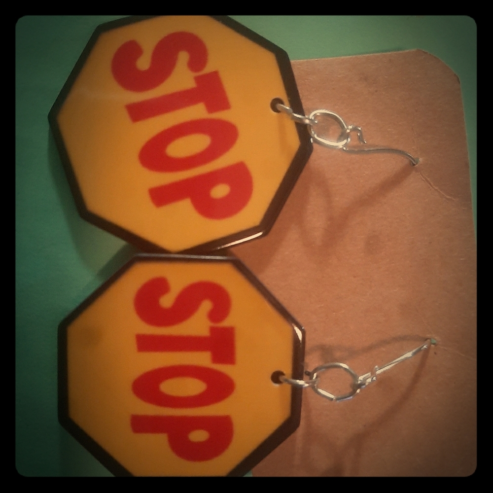 Fuchs hook earrings